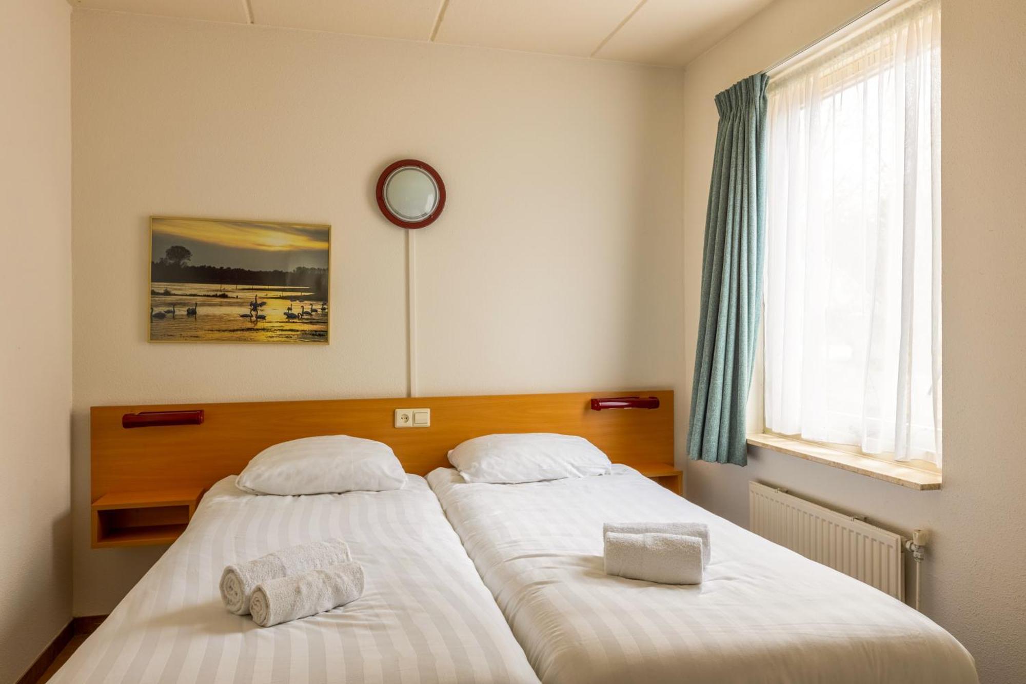 Summio Bungalowpark Het Drentse Wold Hoogersmilde Bilik gambar