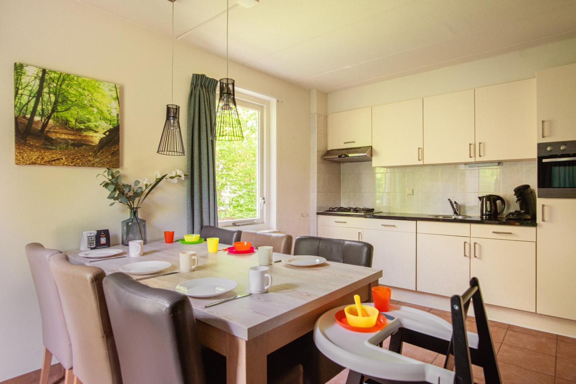 Summio Bungalowpark Het Drentse Wold Hoogersmilde Bilik gambar