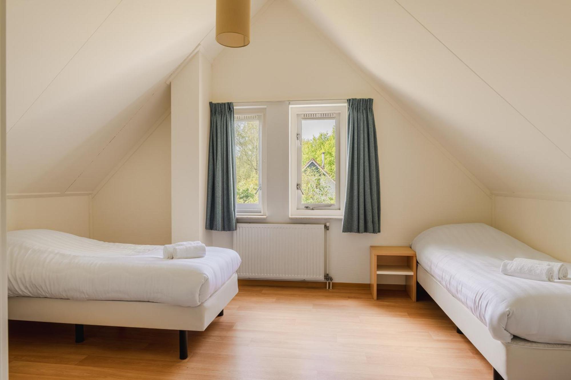 Summio Bungalowpark Het Drentse Wold Hoogersmilde Bilik gambar